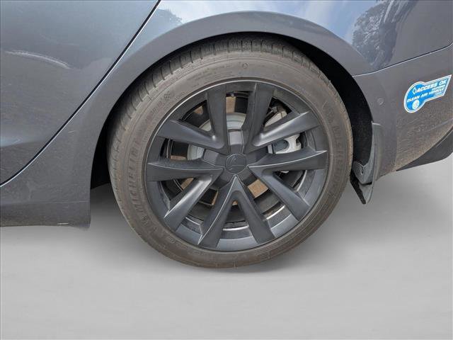 Used 2018 Tesla Model 3 Long Range image 22