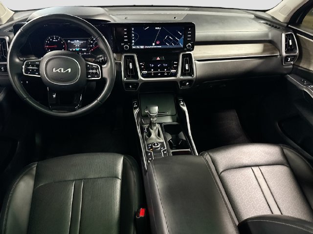 Certified 2023 Kia Sorento S w/ Panoramic Sunroof Package AWD/4WD image 24