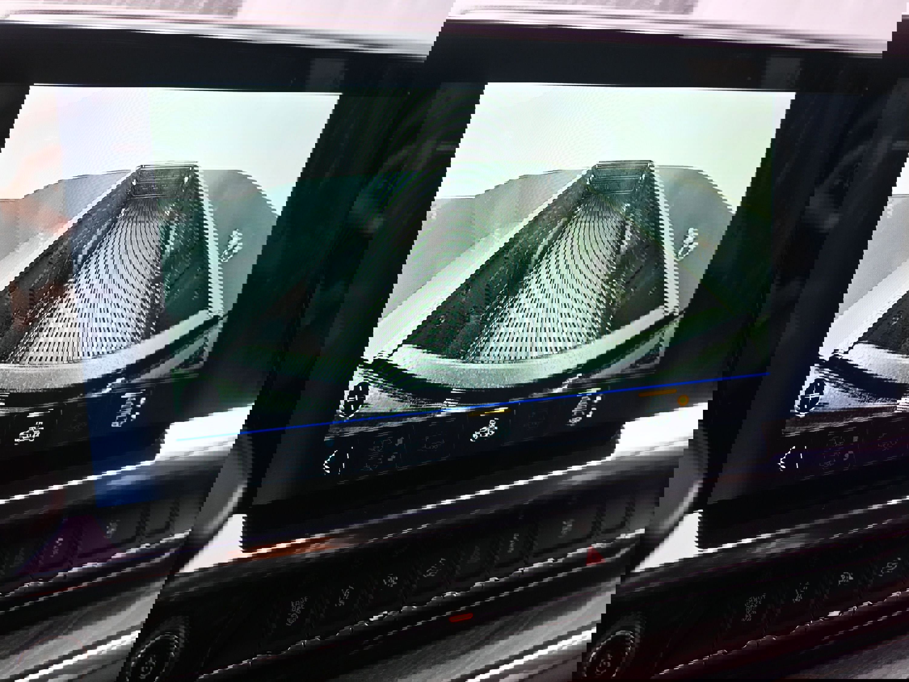 Certified 2025 Chevrolet Silverado 2500 LTZ w/ LTZ Convenience Package image 18