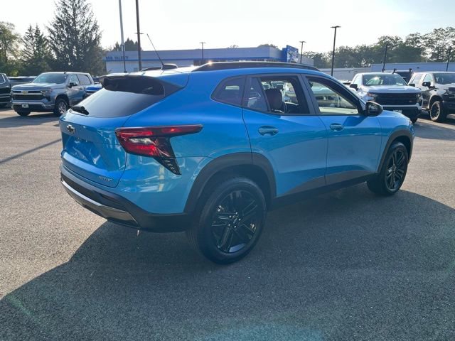 Used 2025 Chevrolet Trax ACTIV w/ Driver Confidence Package FWD image 6