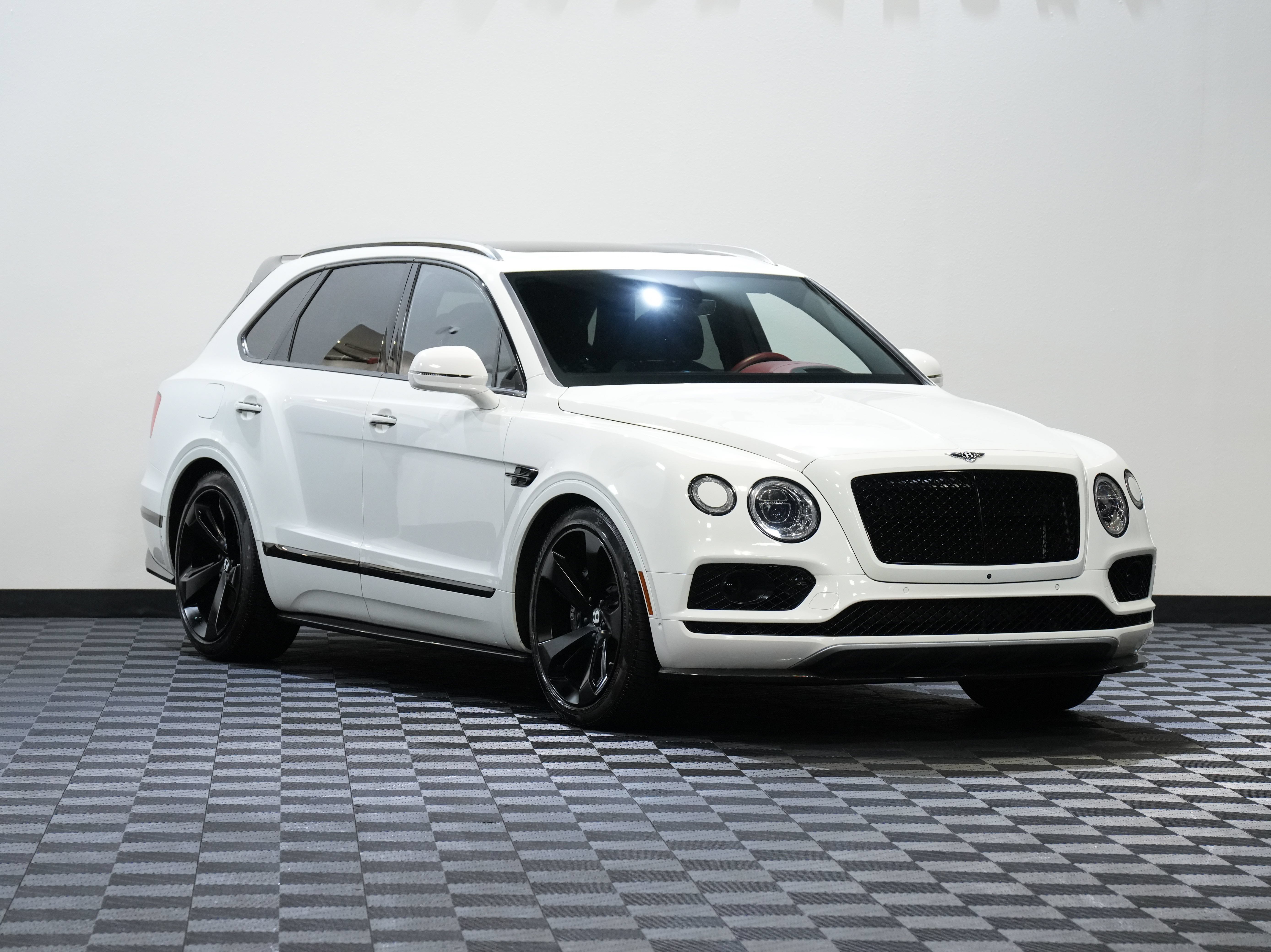 Used 2018 Bentley Bentayga AWD/4WD image 5