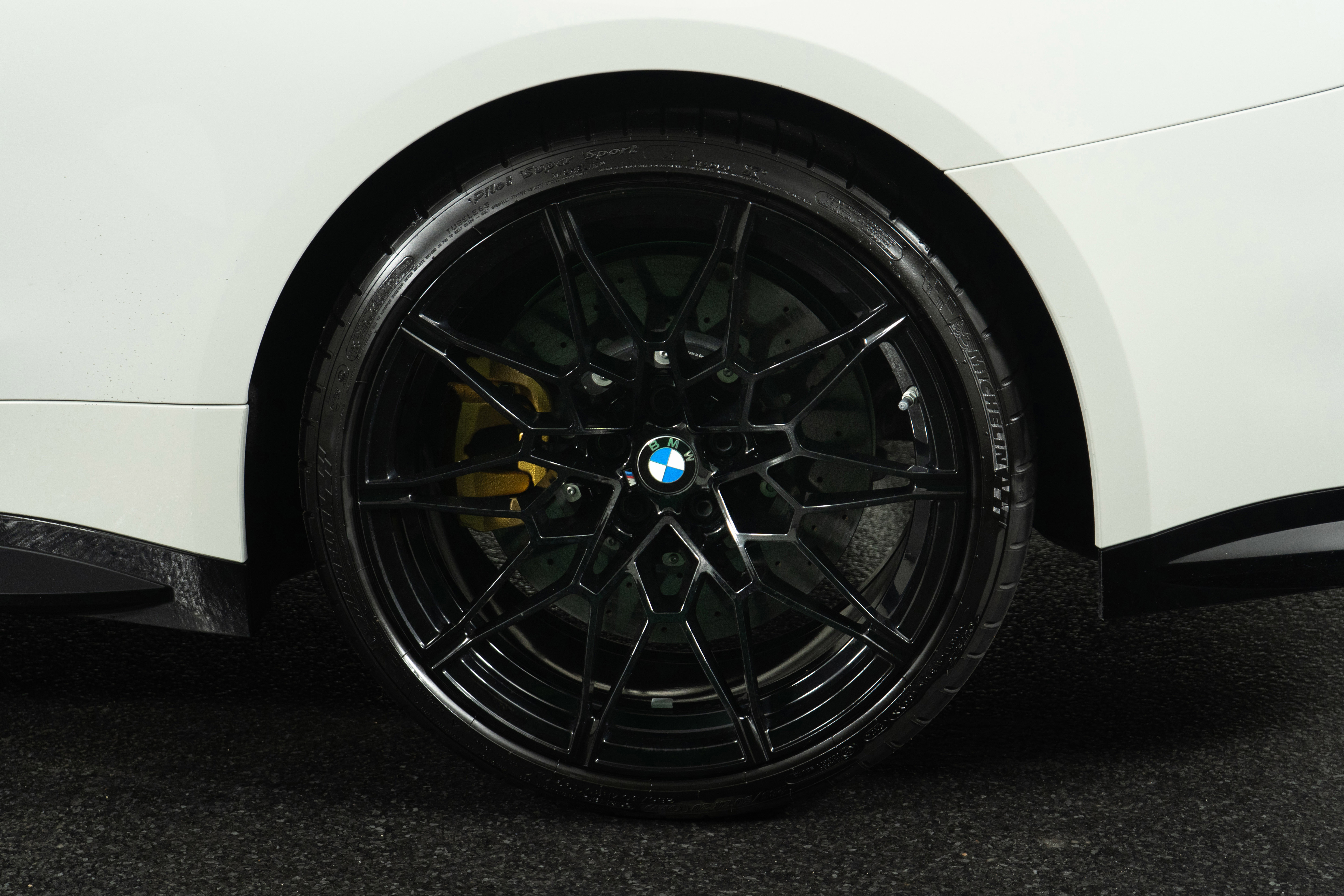 Used 2024 BMW M4 Competition image 18