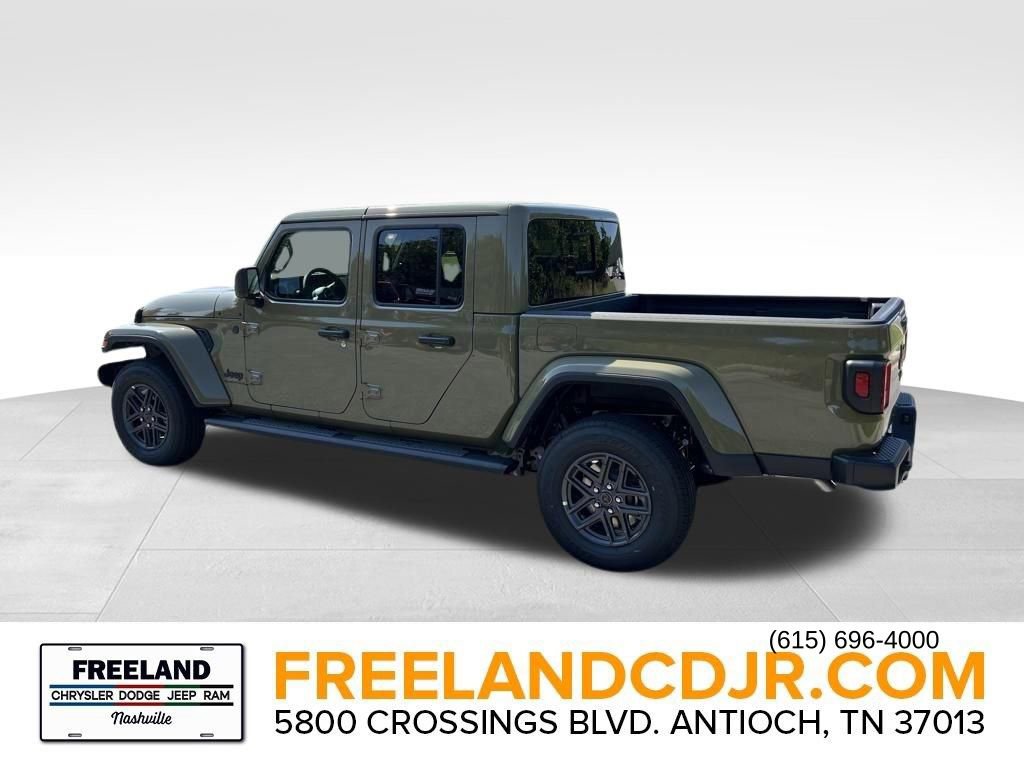 New 2025 Jeep Gladiator Sport AWD/4WD image 4