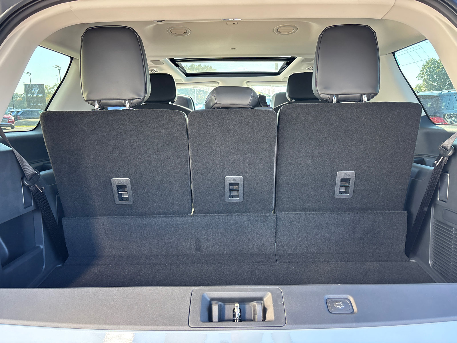 New 2027 Lincoln Navigator Reserve AWD/4WD image 9