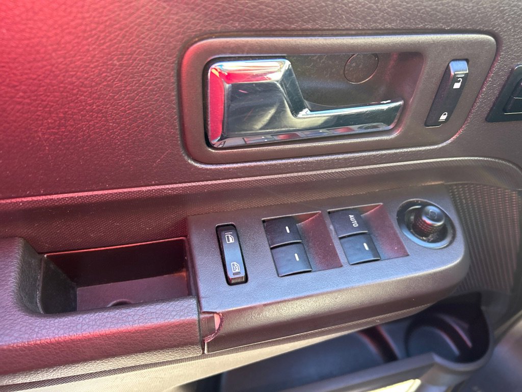 Used 2008 Ford Edge Limited AWD/4WD image 9