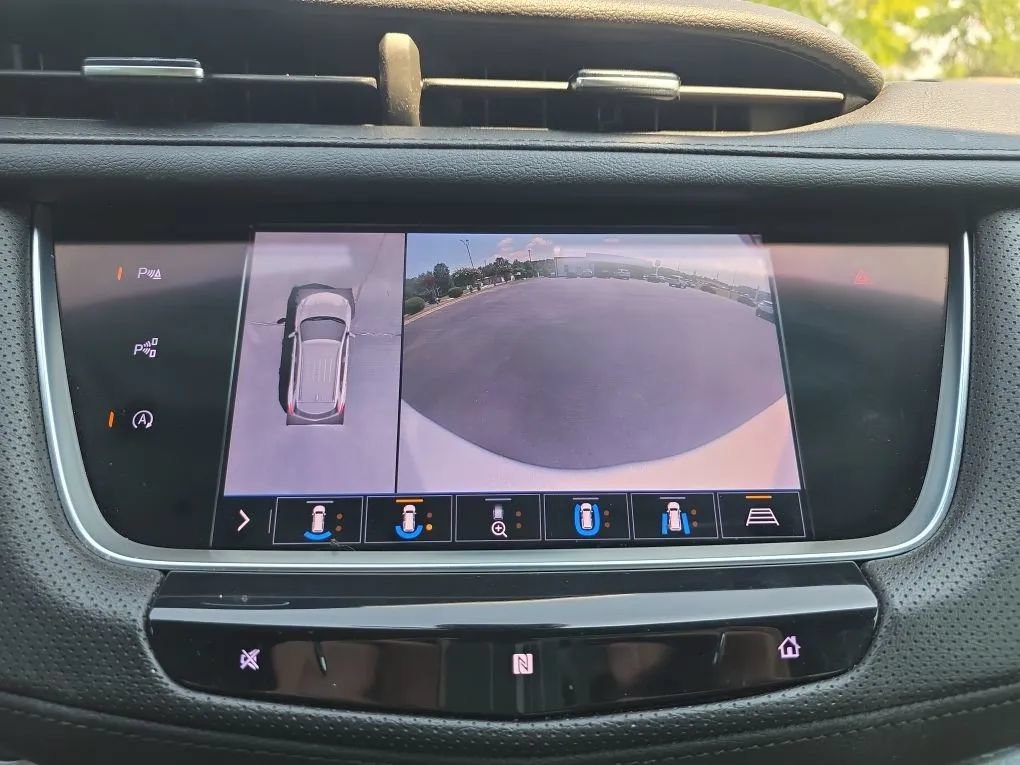 Used 2020 Cadillac XT5 Sportv AWD/4WD image 36