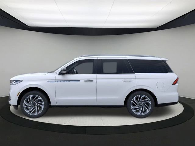 New 2025 Lincoln Navigator Reserve image 26