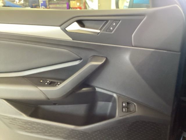 Certified 2021 Volkswagen Jetta SE image 13