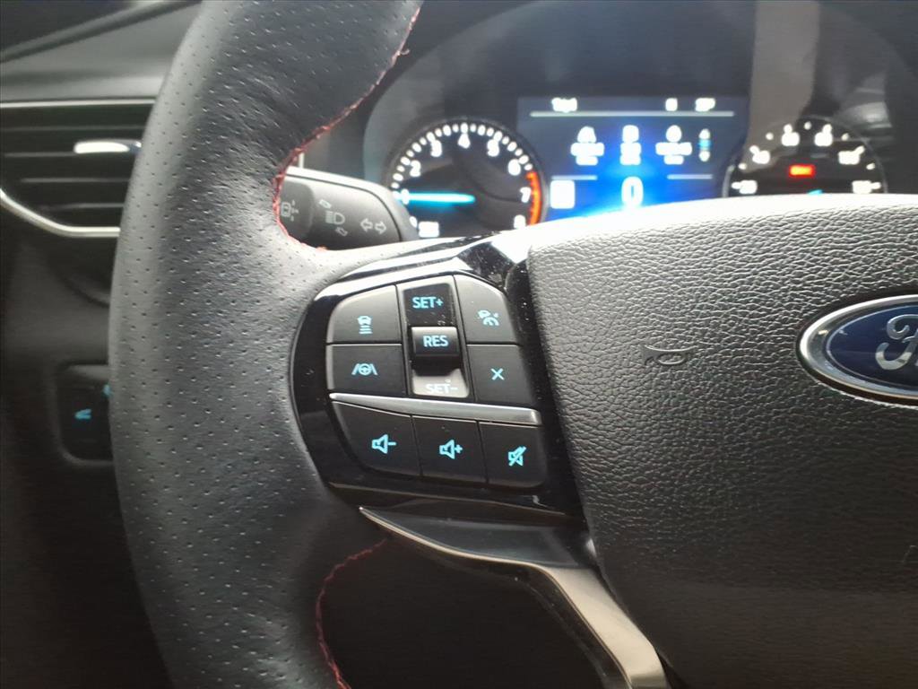 Certified 2023 Ford Explorer ST-Line image 18