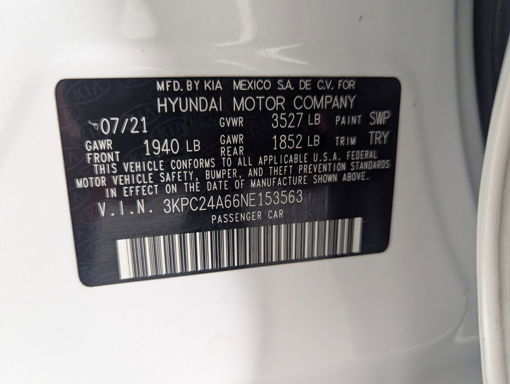 Used 2022 Hyundai Accent SEL image 28