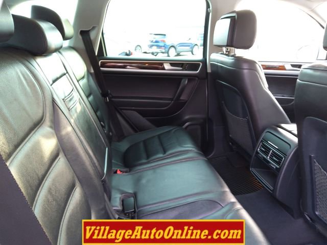 Used 2014 Volkswagen Touareg VR6 image 36