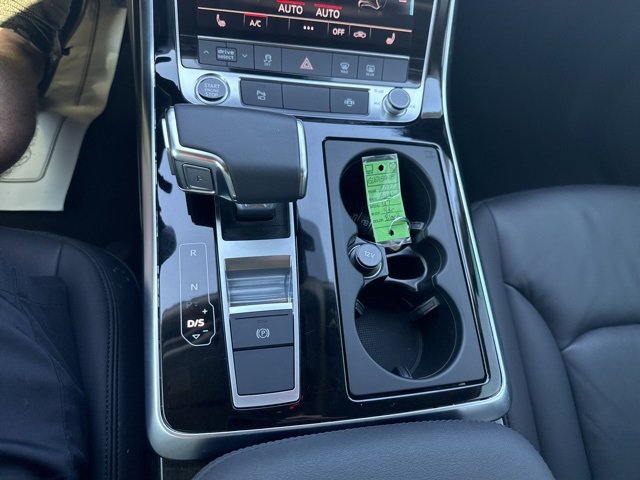 Used 2022 Audi Q7 3.0T Premium image 44