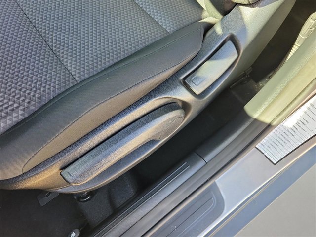 Used 2025 Kia Soul LX image 16