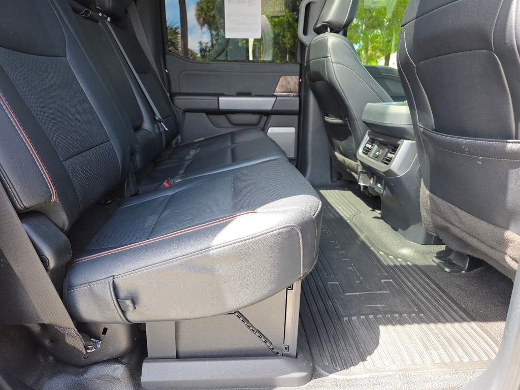Used 2023 Ford F350 Lariat w/ Lariat Ultimate Package AWD/4WD image 13