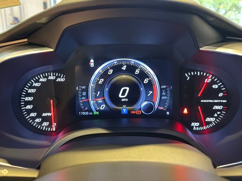 Used 2017 Chevrolet Corvette Stingray Coupe image 18