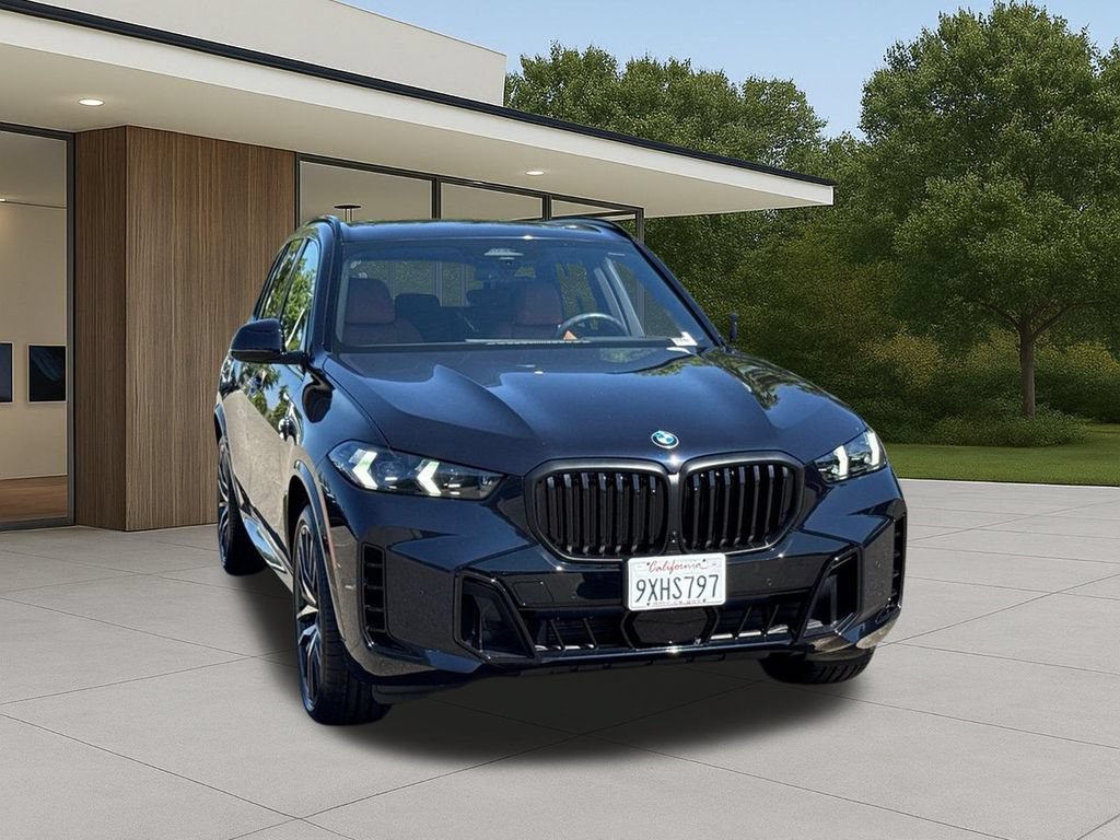 Used 2026 BMW X5 sDrive40i w/ M Sport Package RWD image 5