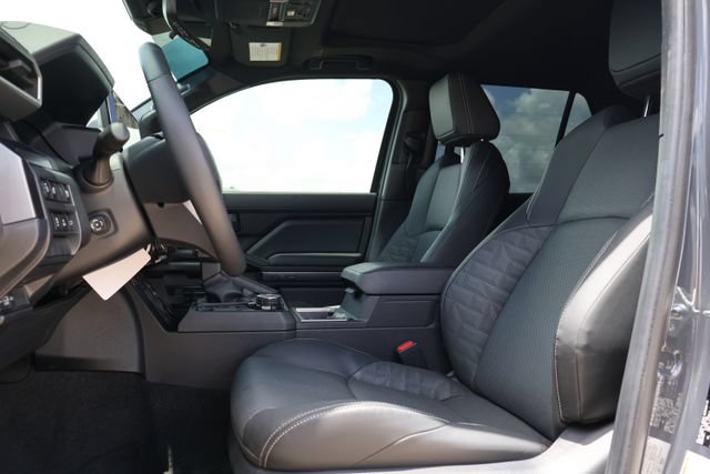Used 2025 Toyota 4Runner TRD Off-Road Premium w/ Tow Technology Package AWD/4WD image 9
