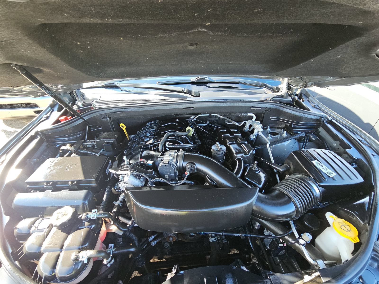 Used 2023 Dodge Durango GT AWD/4WD image 12