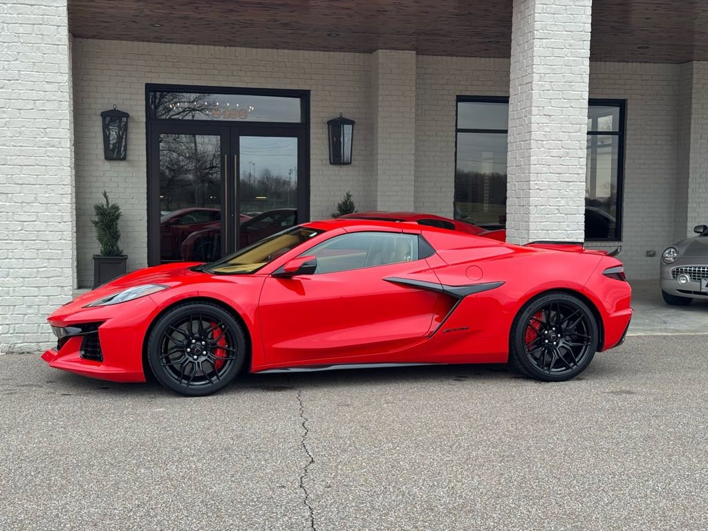 Used 2023 Chevrolet Corvette Z06 w/ Battery Protection Package RWD image 14