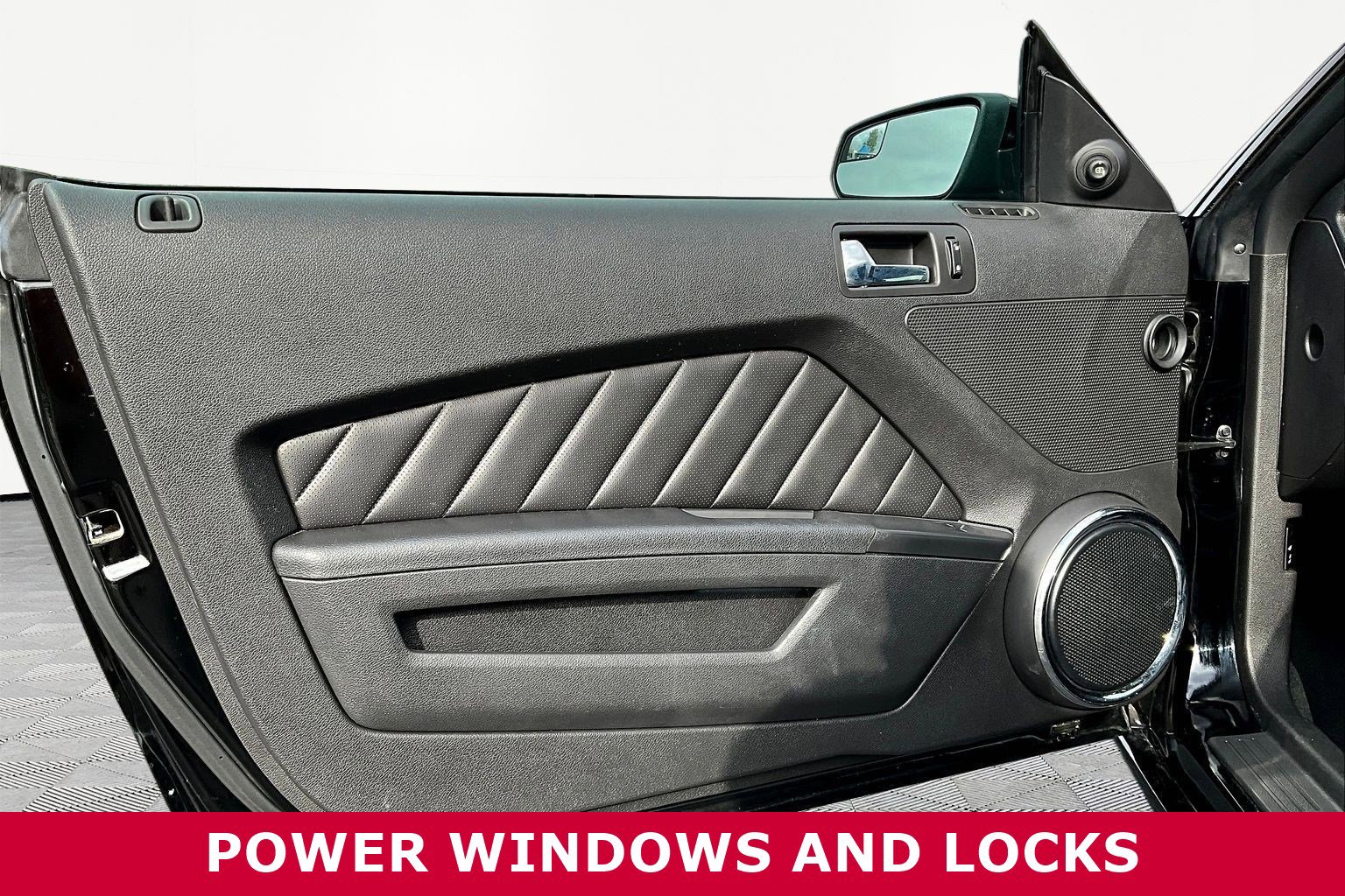 Used 2014 Ford Mustang GT Premium w/ Brembo Brake Package image 18