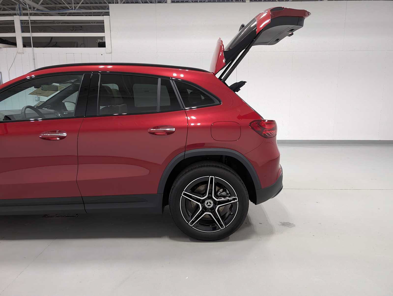 New 2026 Mercedes-Benz GLA 250 4MATIC image 9