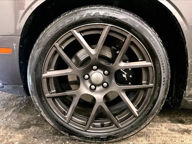Used 2016 Dodge Challenger R/T Plus RWD image 8