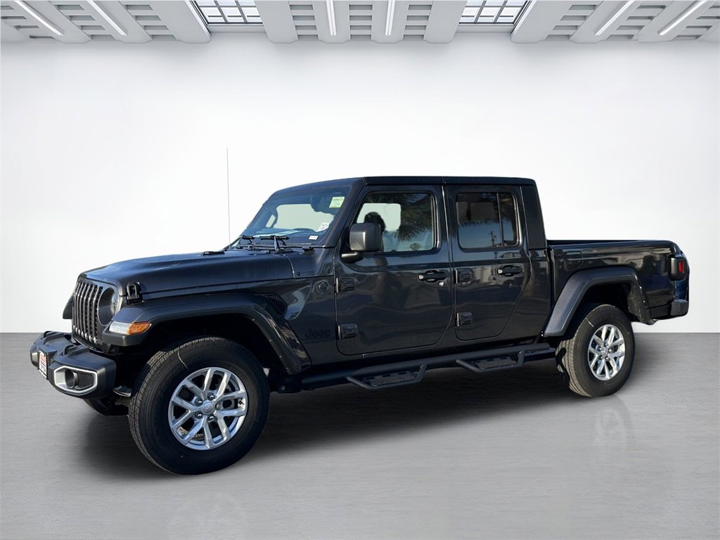 New 2023 Jeep Gladiator Sport image 7