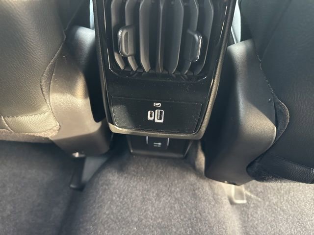 New 2026 Jeep Compass Latitude AWD/4WD image 18