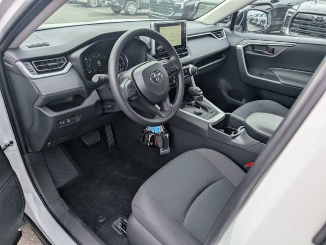 Used 2025 Toyota RAV4 LE image 13