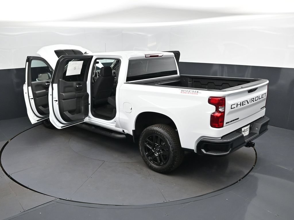 New 2026 Chevrolet Silverado 1500 Custom Trail Boss w/ Turbomax Blackout Package AWD/4WD image 48