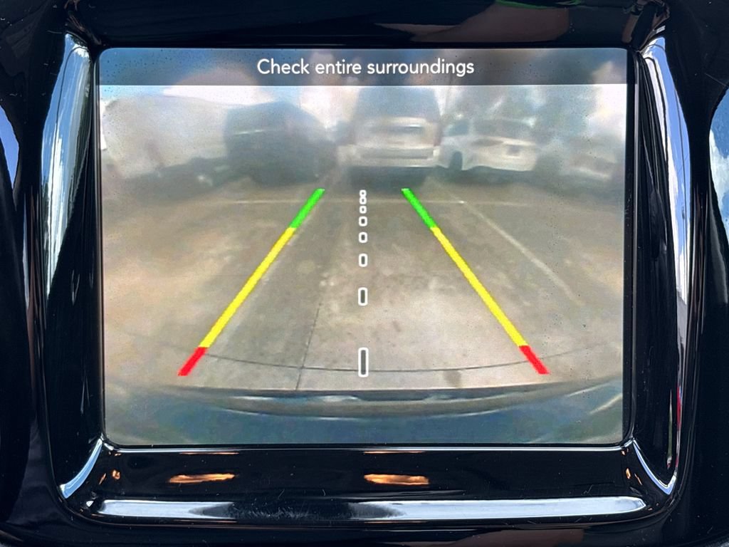 Used 2018 Jeep Compass Limited w/ Safe & Security Group FWD image 29