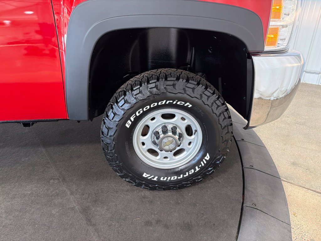 Used 2009 Chevrolet Silverado 3500 W/T w/ Snow Plow Prep Package AWD/4WD image 29