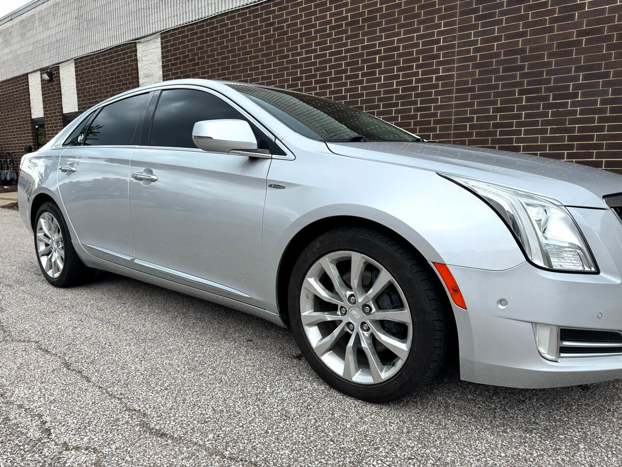 Used 2017 Cadillac XTS Luxury image 29