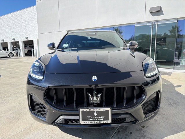 Used 2025 Maserati Grecale Modena image 2
