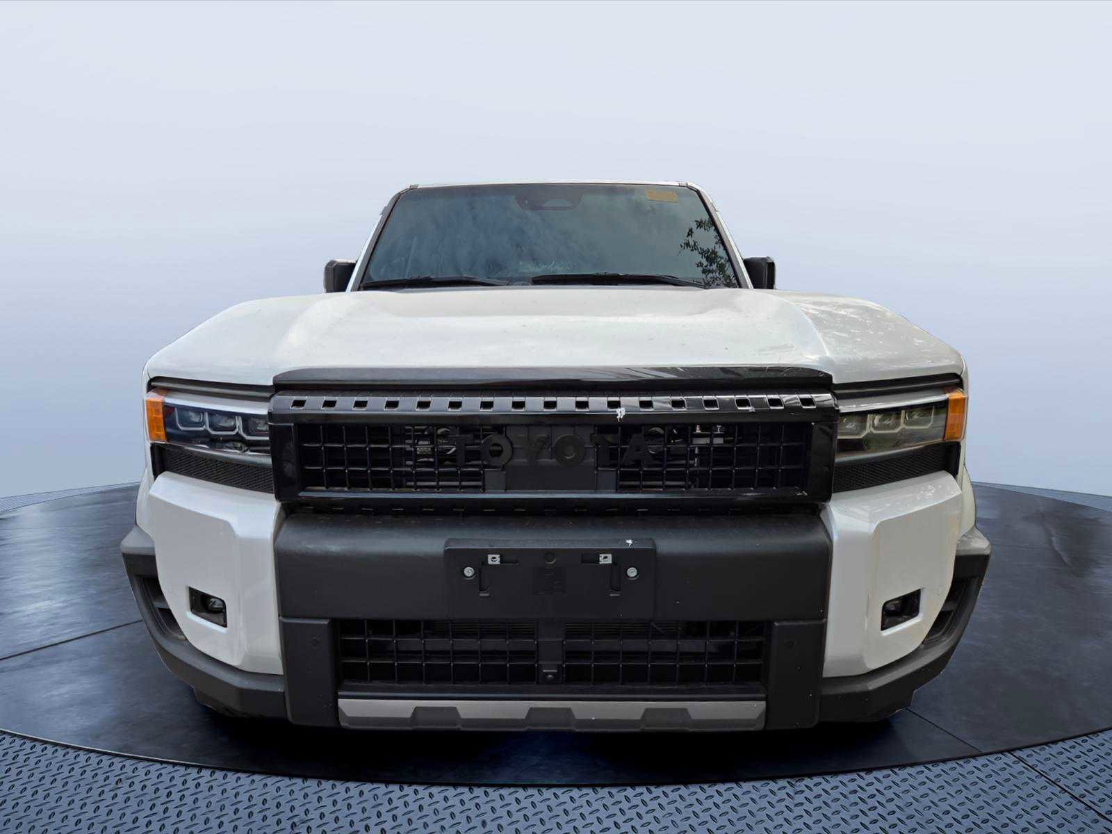 Used 2025 Toyota Land Cruiser w/ Premium Package AWD/4WD image 2