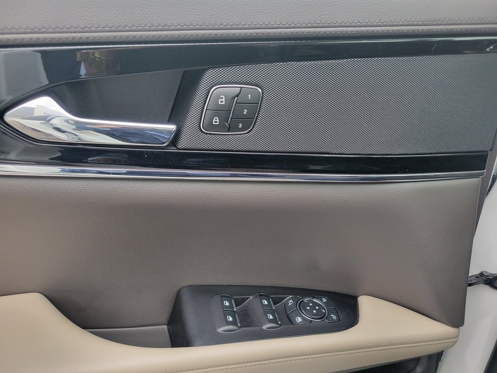 Certified 2023 Lincoln Nautilus Reserve image 22