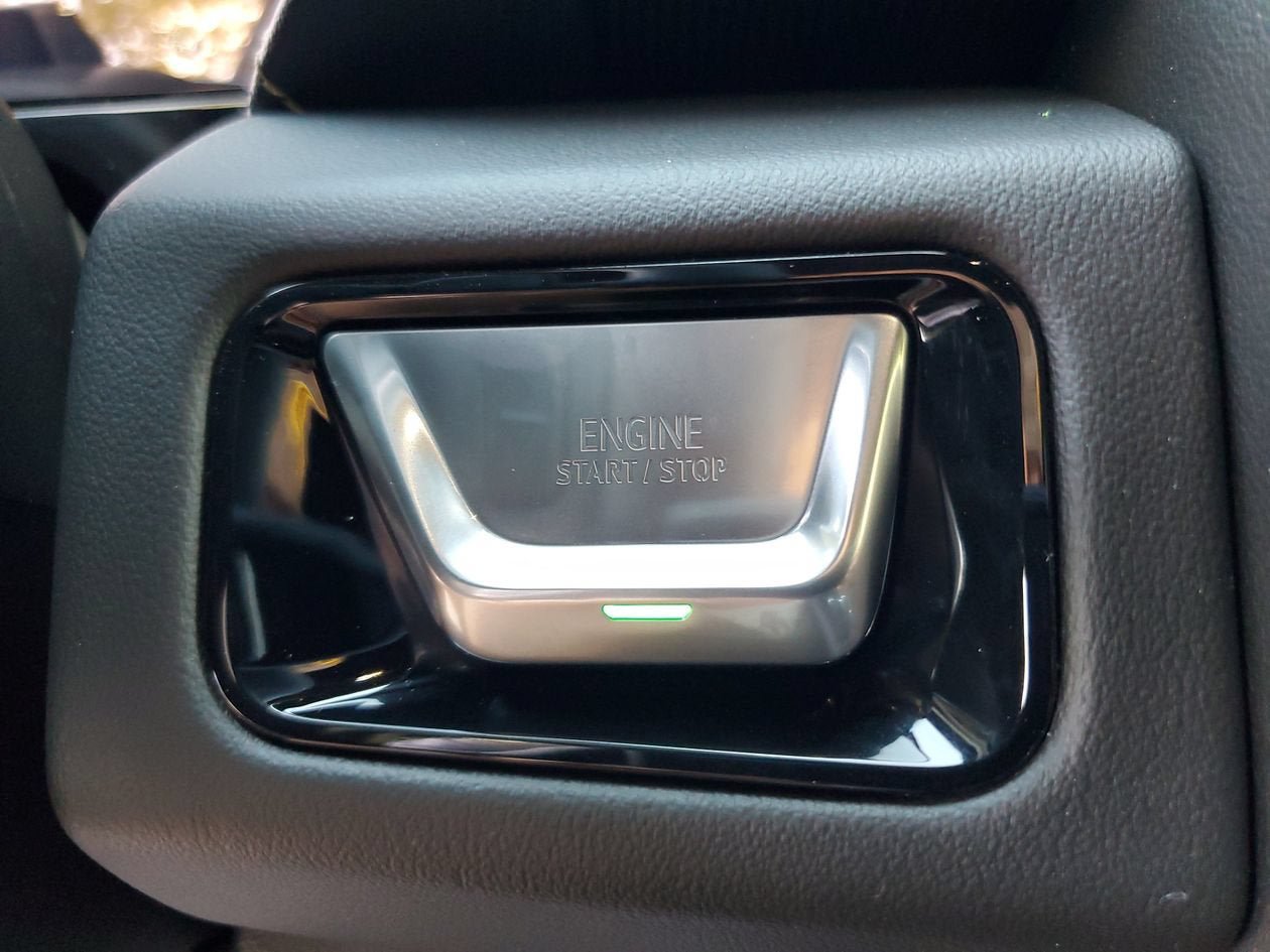 New 2026 GMC Yukon XL Elevation AWD/4WD image 24