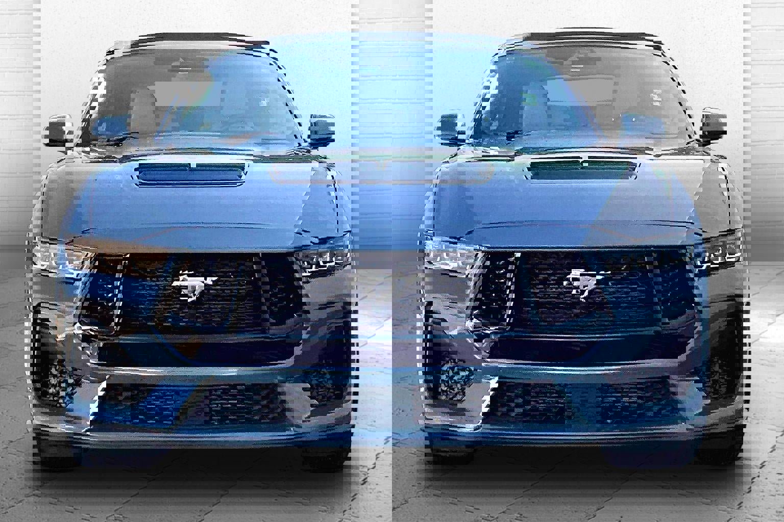 Used 2025 Ford Mustang GT Premium image 2