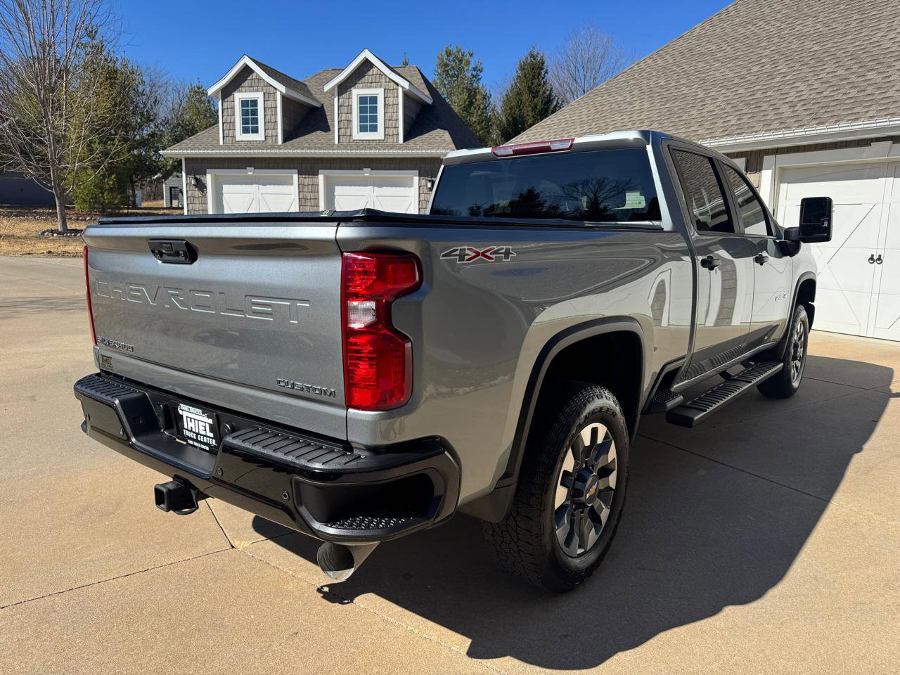 Used 2024 Chevrolet Silverado 2500 Custom w/ Custom Value Package image 6