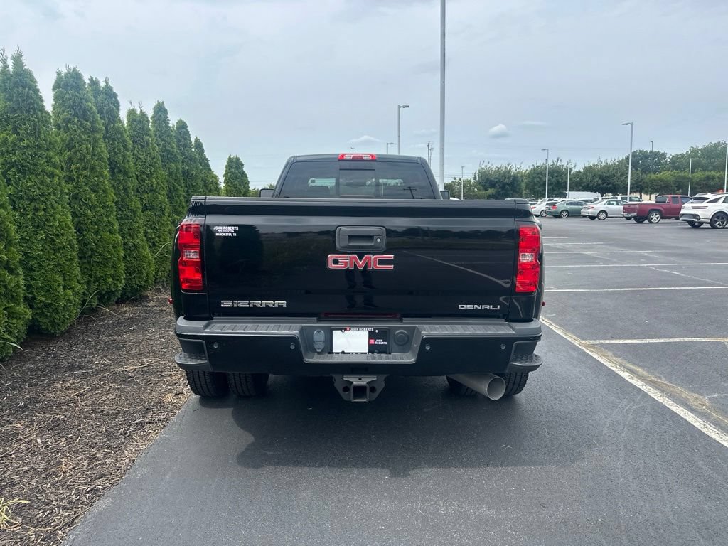 Used 2015 GMC Sierra 3500 Denali w/ Duramax Plus Package AWD/4WD image 6