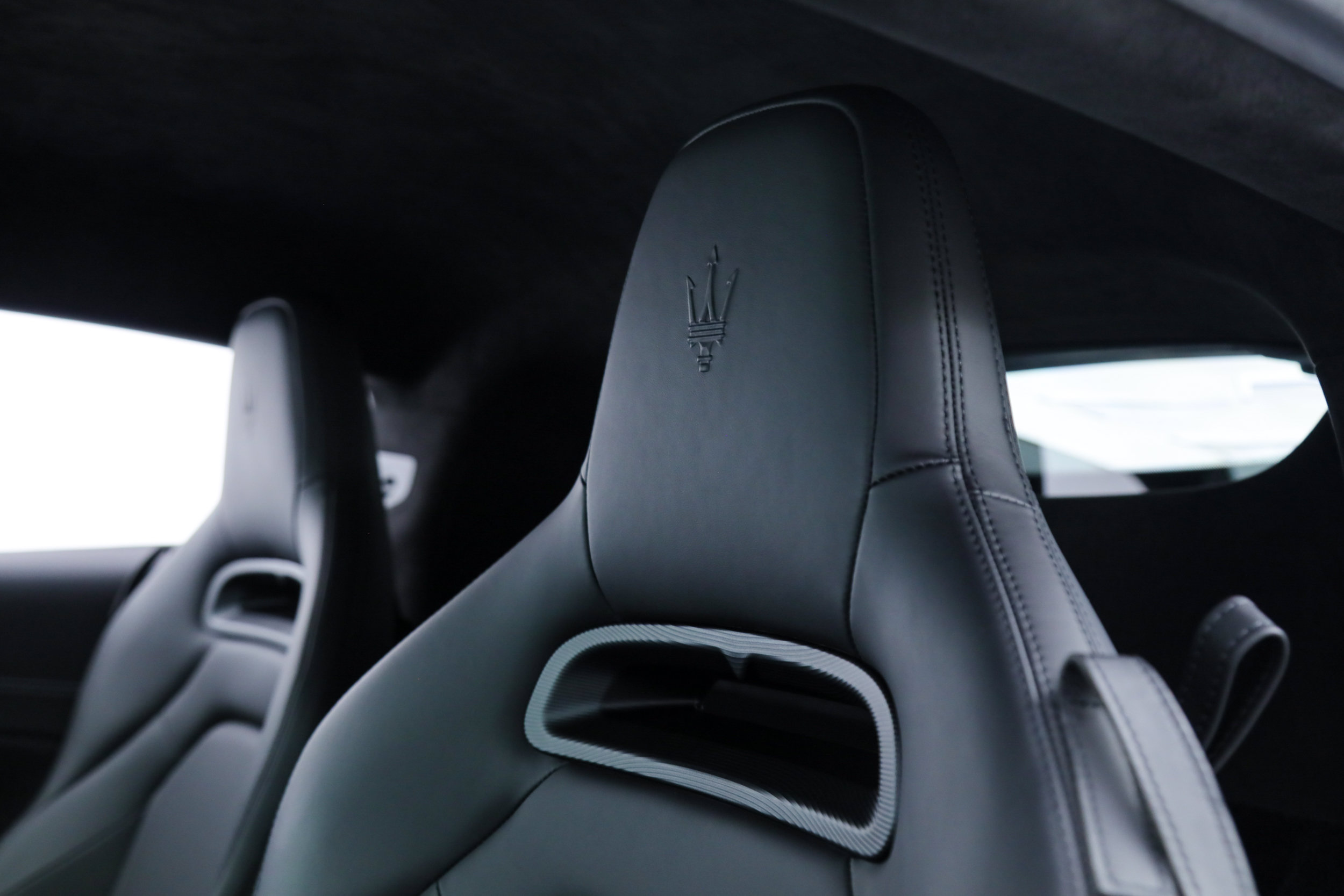 Certified 2022 Maserati MC20 Coupe RWD image 33