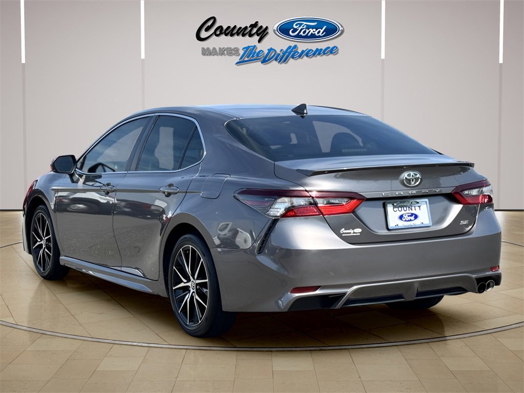 Used 2024 Toyota Camry SE image 20