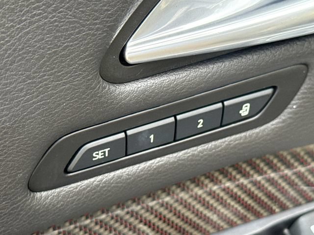 Used 2019 Cadillac XT4 Sport w/ Cold Weather Package FWD image 22