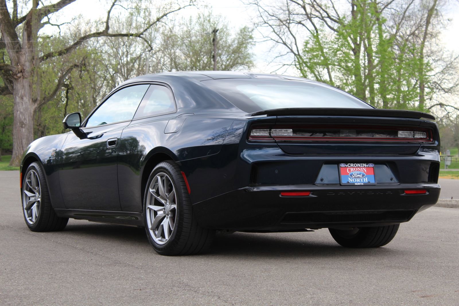 Used 2024 Dodge Charger Daytona Scat Pack w/ Plus Group AWD/4WD image 5