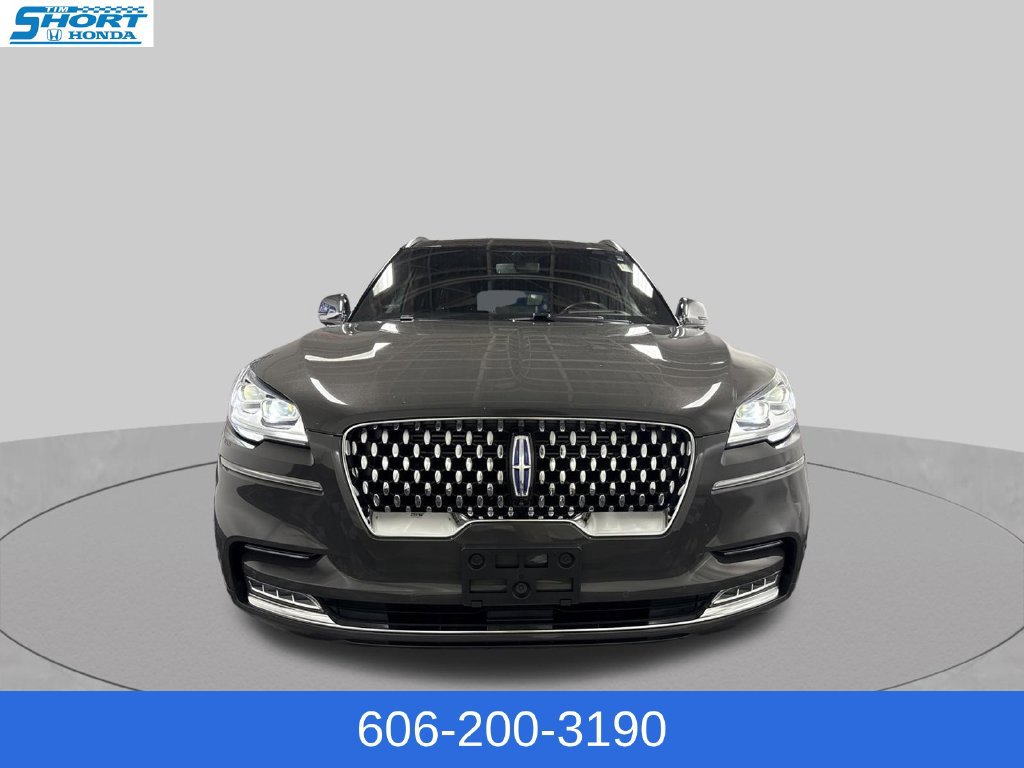 Used 2022 Lincoln Aviator Black Label Grand Touring w/ Class IV Trailer Tow Package AWD/4WD image 2