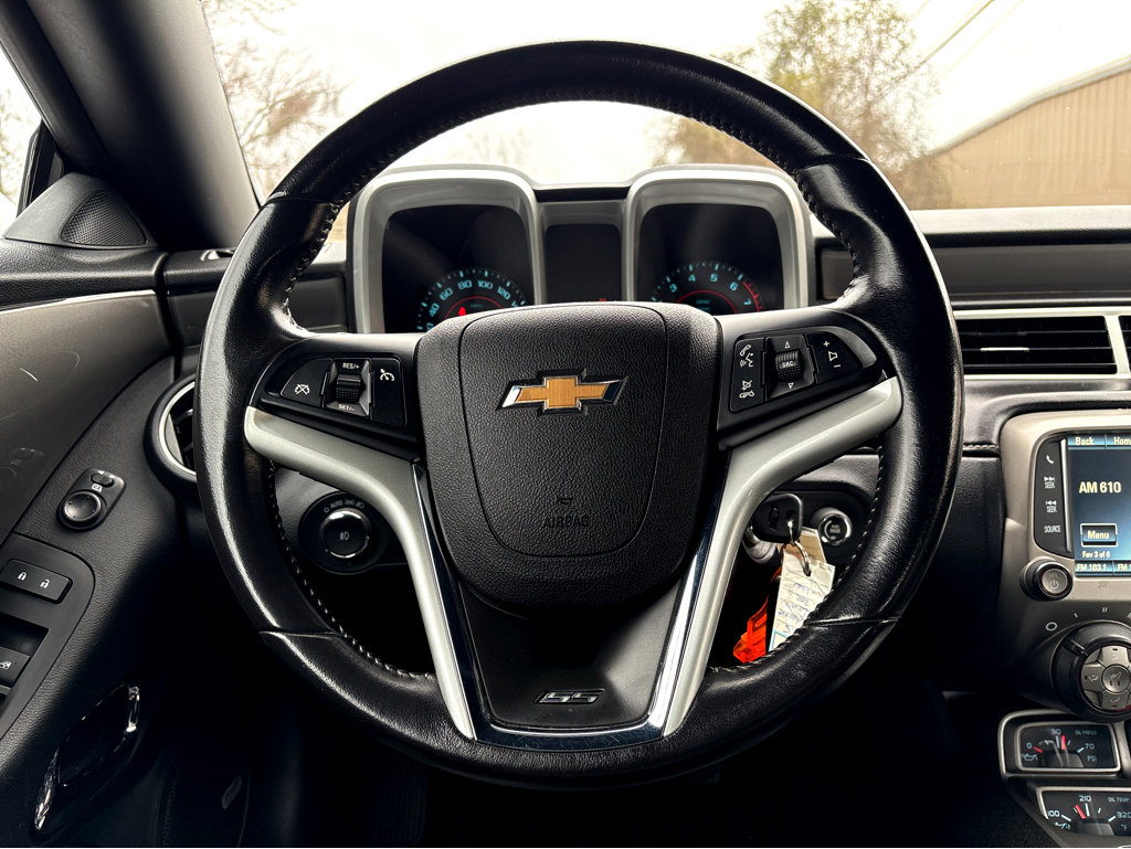 Used 2015 Chevrolet Camaro SS image 14