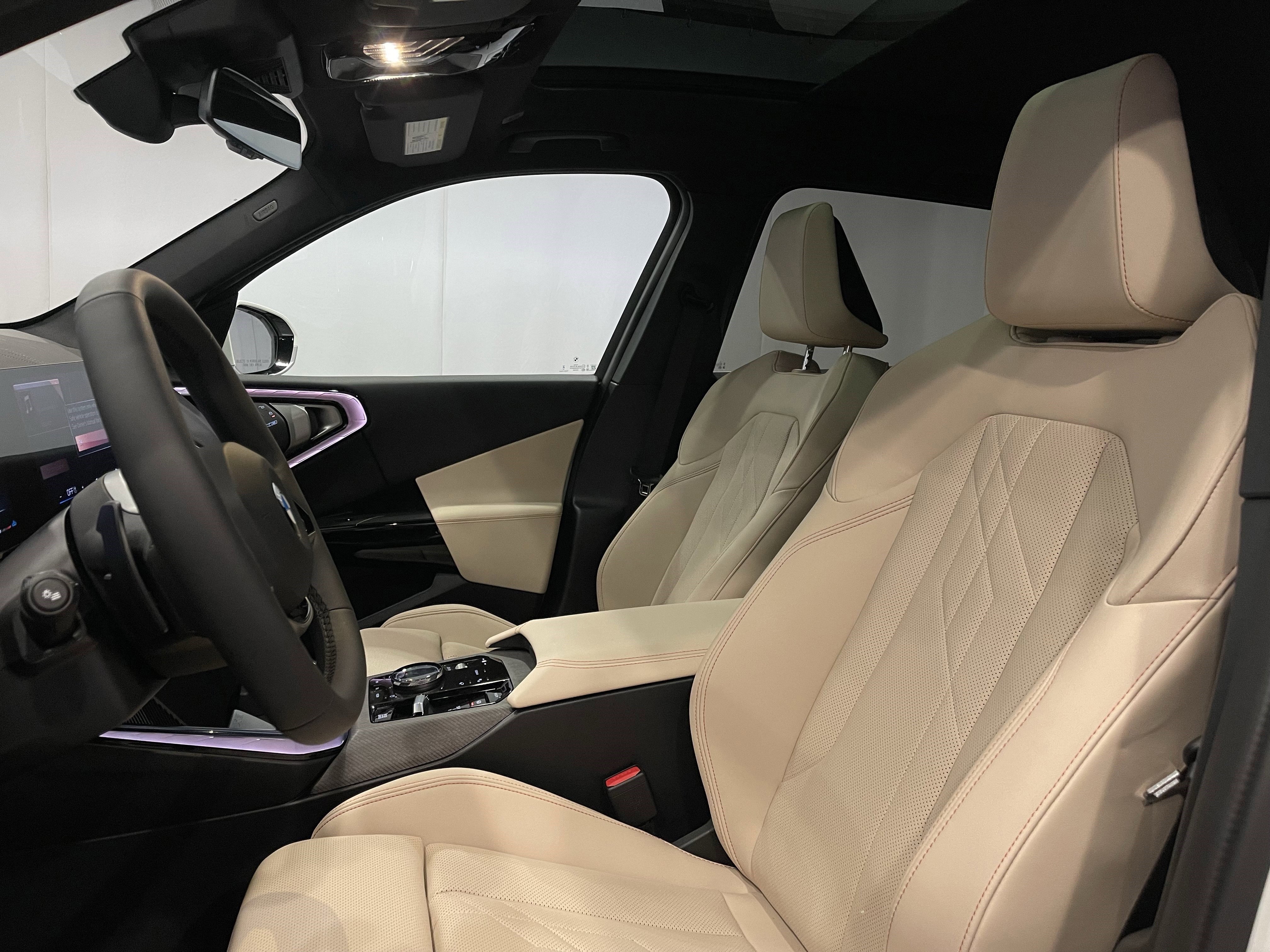 New 2026 BMW X3 xDrive30 w/ Premium Package image 8