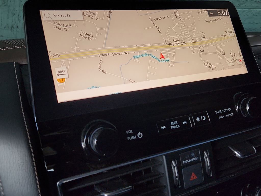 Used 2022 Nissan Armada Platinum image 22