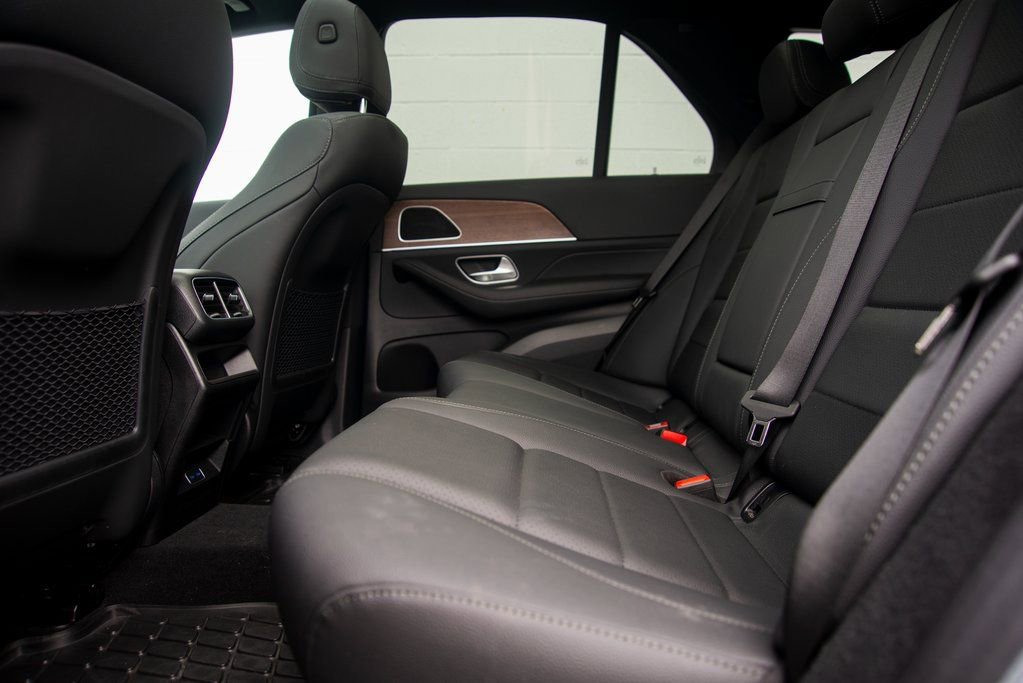 Used 2025 Mercedes-Benz GLE 350 4MATIC image 27