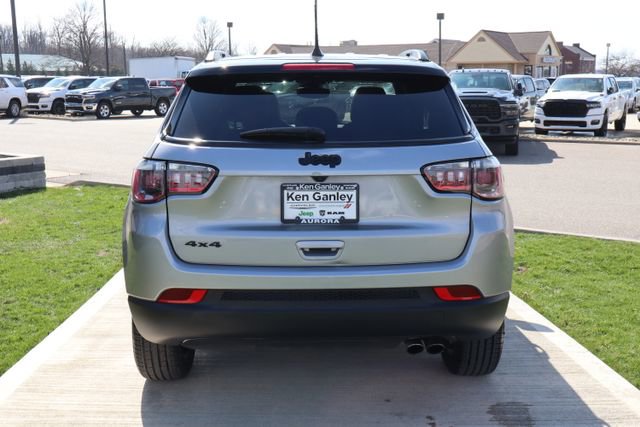 Used 2022 Jeep Compass Altitude w/ Convenience Group image 30